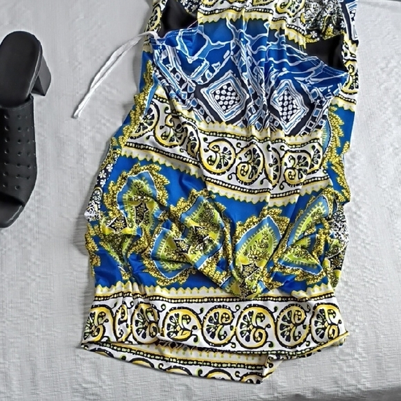 Body Central Blue and Green Paisley Tank Top - Picture 4 of 7